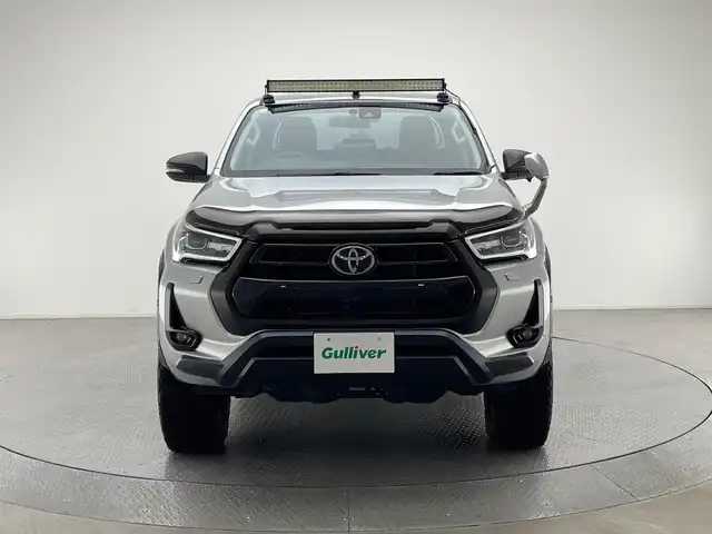 トヨタ ハイラックス Z 兵庫県 2021(令3)年 4.1万km シルバーメタリック 社外SDナビ/(CN-RE07WD)/フルセグ CD DVD BT MSV/バックカメラ/社外フロント・サイドカメラ/プラターライナー塗装/リフトアップ/ETC/バックフリップトノカバー/コーナーセンサー/レーダークルーズコントロール/プリクラッシュセーフティー/RSA/LDA/シートカバー/社外17インチアルミホイール/社外フロアマット/社外バグガード/LEDヘッドライト/LEDフォグライト/オートライト/アイドリングストップ/スマートキー