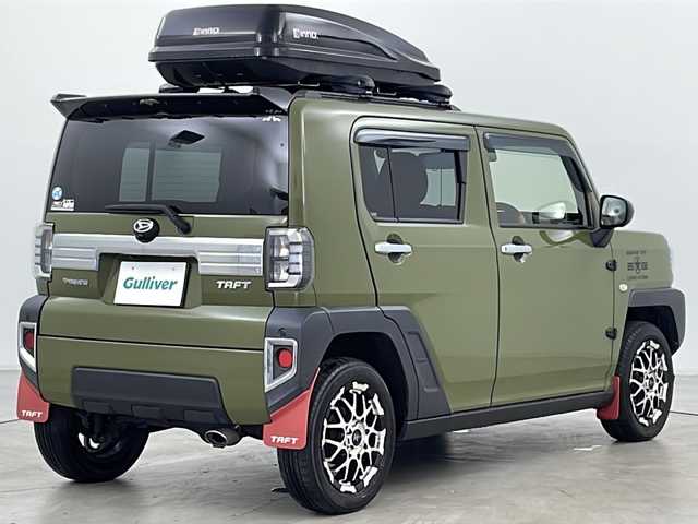ダイハツ タフト G 道央・札幌 2020(令2)年 2.2万km フォレストカーキメタリック ・４ＷＤ/・純正ナビＤＴＶ・ＢＴ・ＣＤ・ＤＶＤ・ＳＤ・ＵＳＢ/・アラウンドビューモニター/・ガラスルーフ/・スマートアシスト/・衝突軽減ブレーキ/・ペダル踏み間違い時加速抑制機能/・車線逸脱抑制制御機能/・先行車発進お知らせ機能/・誤発進抑制機能/・路肩逸脱警報機能/・ルーフレール/・ルーフキャリア/・ルーフＢＯＸ/・前席シートヒーター/・ＬＥＤオートライト/・オートマチックハイビーム/・純正ドラレコ/・スマートキー/・シートカバー