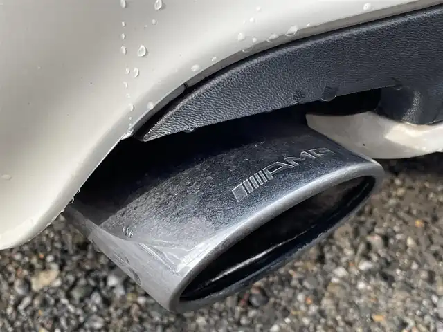 メルセデス・ベンツ ＣＬＳ３５０ AMG スポーツパッケージ 東京都 2008(平20)年 3.2万km ダイヤモンドホワイト 走行31569km/左ハンドル/サンルーフ/レザーシート(ベージュ/前席電動)/純正ナビ/DVDビデオ再生/HDDミュージックレジスター/ドライブレコーダー(ユピテル)/ETC車載器/電動トランクリッド/純正19インチアルミホイール(AMG)/AMGスポーツマフラー/キセノンヘッドランプ/純正スペアキー1本付/取説/整備手帳