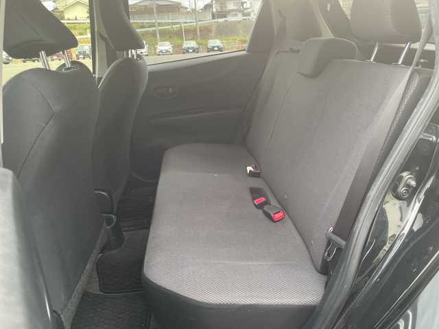 トヨタ ヴィッツ F スマイルエディション 岡山県 2014(平26)年 10.8万km ブラックマイカ 社外アルミホイール14インチ/プッシュスタート/ETC/純正フロアマット/ドアバイザー