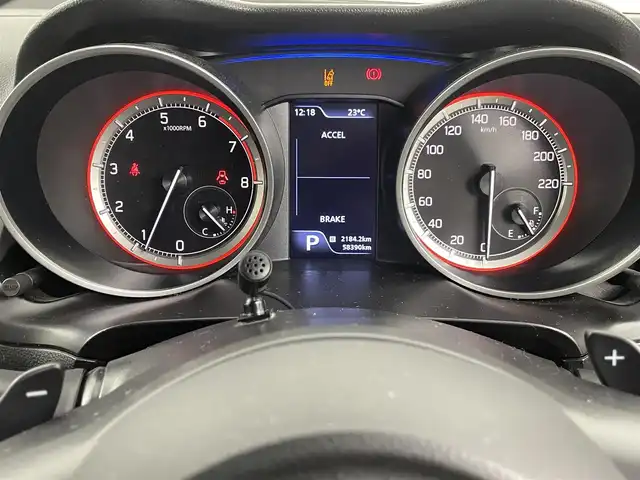 スズキ スイフト HYBRID ML 道東・釧路十勝 2019(平31)年 5.8万km ピュアホワイトP ・4WD/・セーフティパッケージ/・デュアルセンサーブレーキサポート/・純正ナビCN-RZ746W/(フルセグTV/CD/DVD/Bluetooth/USB/SD/AM/FM)/・バックカメラ/・レーダークルーズコントロール/・パドルシフト/・シートヒーター/・ビルトインETC/・アイドリングストップ/・オートLEDヘッドライト/・スマートキー/・プッシュスタート/・エンジンスターター/・純正１６インチアルミホイール