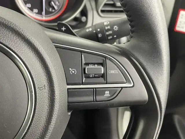 スズキ スイフト HYBRID ML 道東・釧路十勝 2019(平31)年 5.8万km ピュアホワイトP ・4WD/・セーフティパッケージ/・デュアルセンサーブレーキサポート/・純正ナビCN-RZ746W/(フルセグTV/CD/DVD/Bluetooth/USB/SD/AM/FM)/・バックカメラ/・レーダークルーズコントロール/・パドルシフト/・シートヒーター/・ビルトインETC/・アイドリングストップ/・オートLEDヘッドライト/・スマートキー/・プッシュスタート/・エンジンスターター/・純正１６インチアルミホイール