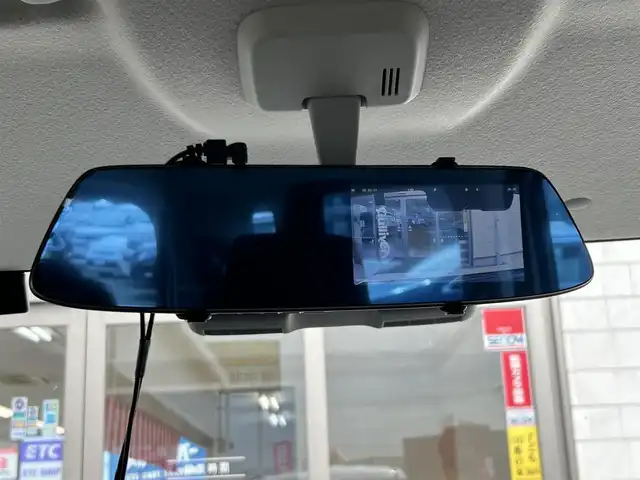 スズキ スペーシア HYBRID G 岩手県 2020(令2)年 3.3万km ピュアホワイトP ４ＷＤ　/社外ＳＤナビ(型式AVIC-RW303)/(CD、DVD、AUX、USB、ipod、フルセグTV)　/バックカメラ　/前方ミラー型ドライブレコーダー/ＥＴＣ　/コーナーセンサー　/プッシュスタート　/スマートキー×２　/社外エンジンスターター/アイドリングストップ　/運転席シートヒーター　/衝突軽減装置　/オートライト　/ドアバイザー/フロアマット/12V/120Wソケット/保証書　取説　ナビ取説