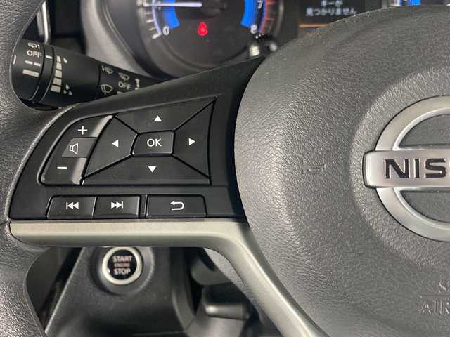 日産 ルークス ハイウェイスター X 広島県 2021(令3)年 0.8万km ホワイトパール エマージェンシーブレーキ/純正9インチナビ/CD/DVD/DTV/Bluetooth/メーカーオプション快適パックA/・パーソナルテーブル/・USBソケット/・ロールサンシェード/アラウンドビュモニター/ETC/レーンキープアシスト/片側パワースライドドア/純正フロアマット/アイドリングストップ/純正14インチAW/コーナーセンサー/LEDヘオートライト/横滑り防止機能
