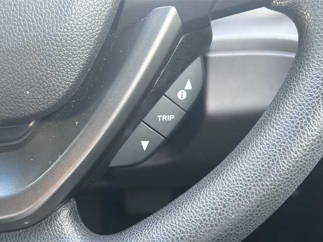 ホンダ フリード ハイブリット G 福岡県 2023(令5)年 3.5万km プラチナホワイトパール 純正7インチSDナビ【VXM-234VFi】/【AM/FM/CD/DVD/Bluetooth/フルセグTV】/バックカメラ/ETC2.0/追従型クルーズコントロール/衝突軽減システム/前後コーナーセンサー/両側電動パワースライドドア/純正フロアマット/LEDヘッドライト/スマートキー/スペアキー×1