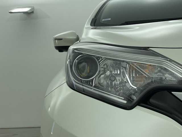 日産 ノート e－パワー X 新潟県 2019(令1)年 1.8万km ブリリアントホワイトパール 純正ナビ/　　フルセグ/CD/DVD/BT/アラウンドビューモニター/LEDオートライト/デジタルインナーミラー/レーンキープ/スマートキー