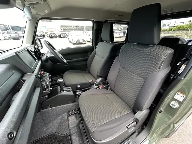 スズキ ジムニー XC 茨城県 2024(令6)年 0.1万km ジャングルグリーン 4WD/デュアルセンサーブレーキサポート/・誤発進抑制/・車線逸脱警報/・ふらつき警報/・ハイビームアシスト/・先行車発進お知らせ/クルーズコントロール/LEDオートライト/純正１６インチAW/前席シートヒーター/プッシュスタート/スマートキー/スペアキー１本