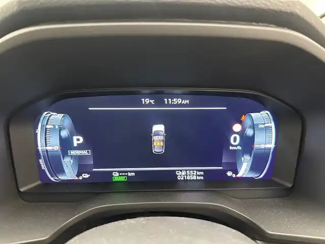三菱 アウトランダー ＰＨＥＶ G 兵庫県 2022(令4)年 2.2万km 茶 純正メモリーナビ/フルセグTV USB BT /マルチアラウンドビューモニター/パワーバックドア/ワイヤレス充電/ETC/パーキングセンサー/衝突軽減ブレーキ/LKA/BSM/レザーシート/全席シートヒーター/パワーシート/ステアリングヒーター/ルーフレール/LEDヘッドライト/オートライト/オートハイビーム/パドルシフト/純正フロアマット/スペアキー