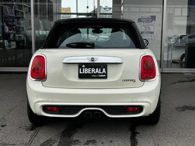 ＭＩＮＩ ミニ クーパー S 富山県 2015(平27)年 7.4万km ペッパー・ホワイト フルセグTV/HDDナビ/バックカメラ/プッシュスタート/ETC/Bluetooth接続/純正ナビ/FM/AMラジオ/フロアマット