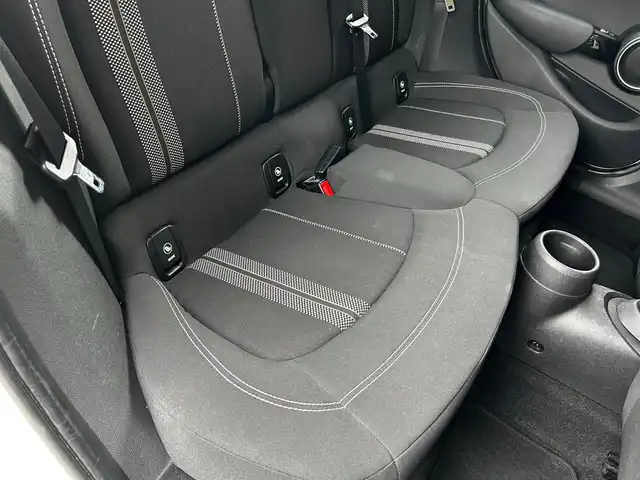 ＭＩＮＩ ミニ クーパー S 富山県 2015(平27)年 7.4万km ペッパー・ホワイト フルセグTV/HDDナビ/バックカメラ/プッシュスタート/ETC/Bluetooth接続/純正ナビ/FM/AMラジオ/フロアマット