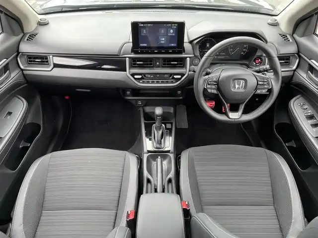 ホンダ ＷＲ－Ｖ Z 三重県 2024(令6)年 1.9万km クリスタルブラックパール 登録時18698km/禁煙車/純正8インチナビ(AM/FM/iPod/USB/フルセグ/Bluetooth)/ハーフレザーシート/レーダークルーズコントロール/パドルシフト/前後ドライブレコーダー/ビルドインETC/バックカメラ/LED/フォグランプ/オートライト/オートハイビーム/レーンキープアシスト/前後クリアランスソナー/プリクラッシュ/新車時オプション/フェンダーガーニッシュ/フォグライトガーニッシュ/サイド、リア、フロントロアーガーニッシュ/サイドステップガーニッシュ/パターンプロジェクター/KENWOOD6スピーカーセット/プッシュスタート/スマートキー×2