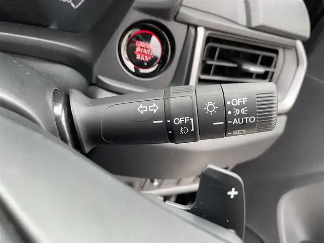 ホンダ ＷＲ－Ｖ Z 三重県 2024(令6)年 1.9万km クリスタルブラックパール 登録時18698km/禁煙車/純正8インチナビ(AM/FM/iPod/USB/フルセグ/Bluetooth)/ハーフレザーシート/レーダークルーズコントロール/パドルシフト/前後ドライブレコーダー/ビルドインETC/バックカメラ/LED/フォグランプ/オートライト/オートハイビーム/レーンキープアシスト/前後クリアランスソナー/プリクラッシュ/新車時オプション/フェンダーガーニッシュ/フォグライトガーニッシュ/サイド、リア、フロントロアーガーニッシュ/サイドステップガーニッシュ/パターンプロジェクター/KENWOOD6スピーカーセット/プッシュスタート/スマートキー×2