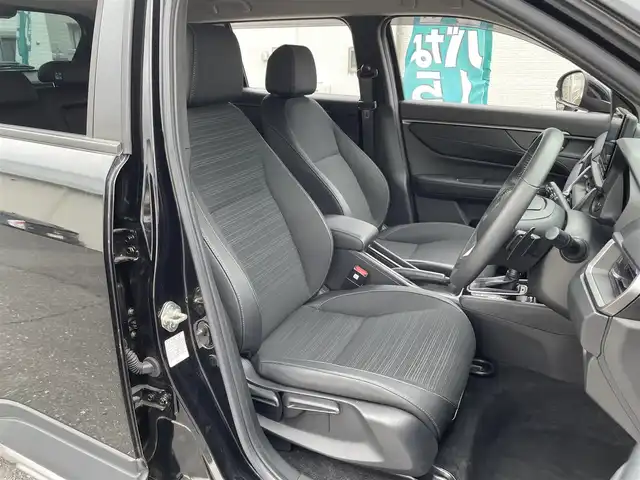 ホンダ ＷＲ－Ｖ Z 三重県 2024(令6)年 1.9万km クリスタルブラックパール 登録時18698km/禁煙車/純正8インチナビ(AM/FM/iPod/USB/フルセグ/Bluetooth)/ハーフレザーシート/レーダークルーズコントロール/パドルシフト/前後ドライブレコーダー/ビルドインETC/バックカメラ/LED/フォグランプ/オートライト/オートハイビーム/レーンキープアシスト/前後クリアランスソナー/プリクラッシュ/新車時オプション/フェンダーガーニッシュ/フォグライトガーニッシュ/サイド、リア、フロントロアーガーニッシュ/サイドステップガーニッシュ/パターンプロジェクター/KENWOOD6スピーカーセット/プッシュスタート/スマートキー×2