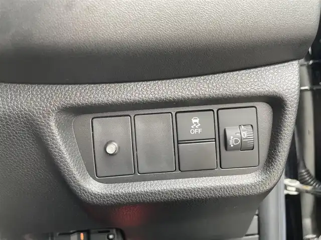 ホンダ ＷＲ－Ｖ Z 三重県 2024(令6)年 1.9万km クリスタルブラックパール 登録時18698km/禁煙車/純正8インチナビ(AM/FM/iPod/USB/フルセグ/Bluetooth)/ハーフレザーシート/レーダークルーズコントロール/パドルシフト/前後ドライブレコーダー/ビルドインETC/バックカメラ/LED/フォグランプ/オートライト/オートハイビーム/レーンキープアシスト/前後クリアランスソナー/プリクラッシュ/新車時オプション/フェンダーガーニッシュ/フォグライトガーニッシュ/サイド、リア、フロントロアーガーニッシュ/サイドステップガーニッシュ/パターンプロジェクター/KENWOOD6スピーカーセット/プッシュスタート/スマートキー×2