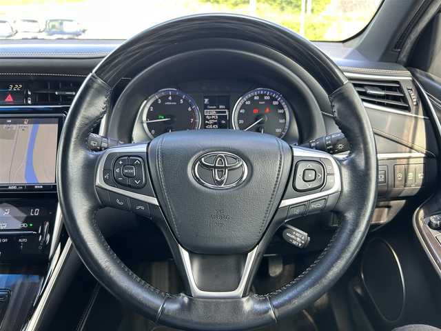 トヨタ ハリアー プレミアム 岡山県 2018(平30)年 6.3万km ブラック 純正9インチナビ　NSZT-Y66T/フルセグTV、CD、DVD、Bluetooth、AM、FM/バックカメラ/ビルトインETC2.0/ドライブレコーダー　DRV-830 /モデリスタエアロ/スカッフプレート/運転席パワーシート/ハーフレザーシート/TVキャンセラー/電動パーキングブレーキ/ブレーキホールド/トヨタセーフティセンス/・プリクラッシュセーフティ/・レーンディパーチャーアラート/・アダブティブハイビーム/・レーダークルーズコントロール/LEDヘッドライト/LEDシーケンシャルランプ/防眩インナーミラー/パワーバックドア