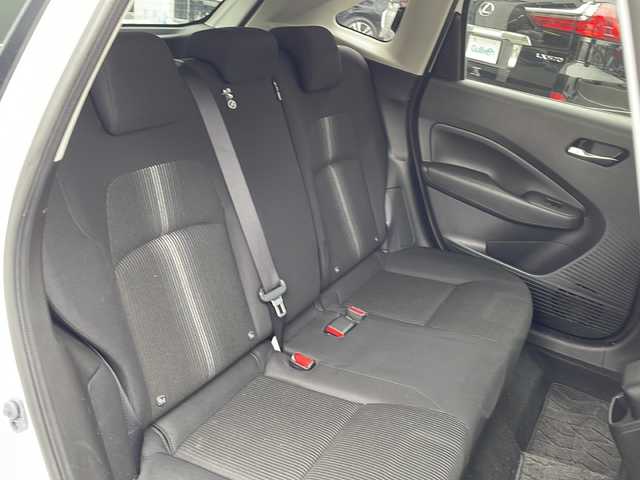 日産 ノート X FOUR 長野県 2021(令3)年 2.2万km ピュアホワイトパール 禁煙車/純正9インチナビ（フルセグTV/Bluetooth/USB）/インテリジェントアラウンドビューモニター/インテリジェントルームミラー/・インテリジェントエマージェンシーブレーキ/・踏み間違い衝突防止アシスト/・ふらつき警報/・標識検知機能/・ハイビームアシスト/・車線逸脱防止支援システム/・後側方衝突防止支援システム/前席シートヒーター/ステアリングヒーター/置くだけ充電/革巻きステアリング/ステアリングスイッチ/電動パーキングブレーキ/ブレーキホールド/LEDヘッドライト/オートライト/スマートキー/Pスタート/電動格納ミラー/純正フロアマット/ドアバイザー/社外AWスタッドレス積み込み