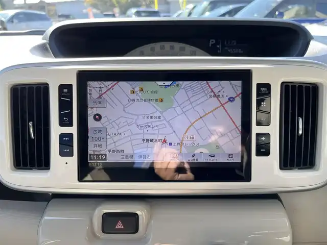 ダイハツ ムーヴ キャンバス X メイクアップ リミテッド SAⅢ 三重県 2018(平30)年 4.6万km パールホワイトⅢ/スムースグレーマイカメタリック 2トーン 純正8インチナビ(Bluetooth/HDMI/SD/USB)/パノラマモニター/ドライブレコーダー/ETC/両側パワースライドドア/スマートアシスト3(衝突回避支援ブレーキ/衝突警報(対車両/歩行者)/車線逸脱警報/誤発進抑制制御(前方/後方)/先行車発進お知らせ/オートハイビーム)/LEDフロントフォグランプ/置きラクボックス(後席)/キーフリーシステム/プッシュスタート/スペアキー
