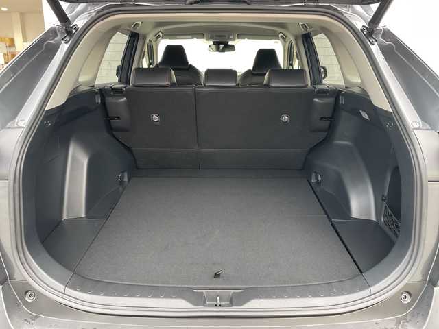 トヨタ ＲＡＶ４ アドベンチャー オフロードPKG 山形県 2021(令3)年 4万km グレーメタリック 禁煙車/Toyota Safety Sense/・プリクラッシュセーフティ/・レーントレーシングアシスト/・レーダークルーズコントロール/・ロードサインアシスト/・発進遅れ告知機能/・オートマチックハイビーム/・アダプティブハイビームシステム/・緊急時操舵支援（アクティブ操舵機能）/クリアランスソナー/ブラインドスポットモニター/レザーシート/シートヒーター/ベンチレーション/純正ディスプレイオーディオ/BT.USB.MiraCast/バックカメラ/ビルトインETC/置くだけ充電/電動パーキングブレーキ/オートホールド/パワーバックドア/ステアリングヒーター/プッシュスタート/スマートキーｘ２