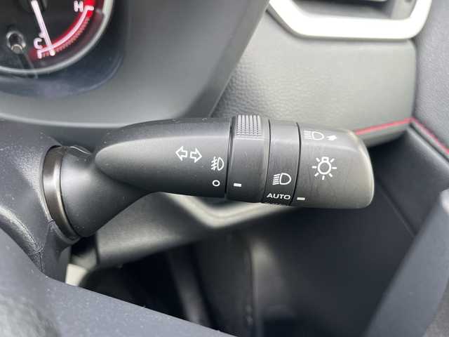 トヨタ ＲＡＶ４ アドベンチャー オフロードPKG 山形県 2021(令3)年 4万km グレーメタリック 禁煙車/Toyota Safety Sense/・プリクラッシュセーフティ/・レーントレーシングアシスト/・レーダークルーズコントロール/・ロードサインアシスト/・発進遅れ告知機能/・オートマチックハイビーム/・アダプティブハイビームシステム/・緊急時操舵支援（アクティブ操舵機能）/クリアランスソナー/ブラインドスポットモニター/レザーシート/シートヒーター/ベンチレーション/純正ディスプレイオーディオ/BT.USB.MiraCast/バックカメラ/ビルトインETC/置くだけ充電/電動パーキングブレーキ/オートホールド/パワーバックドア/ステアリングヒーター/プッシュスタート/スマートキーｘ２