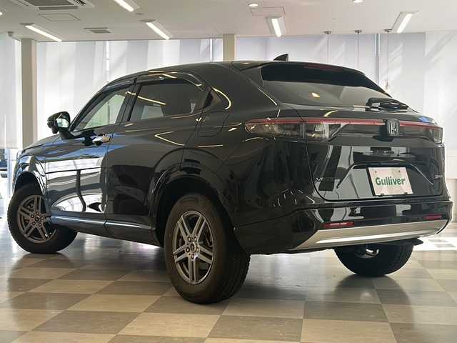 ホンダ ヴェゼル ハイブリッド e:HEV Z 岐阜県 2022(令4)年 7.2万km クリスタルブラックパール 登録時走行距離：71209ｋｍ/純正9インチナビ/AM/FM/Bluetooth/USB/フルセグTV/アダプティブクルーズコントロール/前後ドライブレコーダー/ETC2.0/レーンキープアシスト/パーキングセンサー/ワイヤレス充電/ブラインドスポットモニター/衝突軽減ブレーキ/シートヒーター/ステアリングヒーター/ヒルディセントコントロール/パワーバックドア/電動格納ミラー/ステアリングスイッチ/社外１６インチアルミホイール/純正１８インチアルミホイール積み込みあり