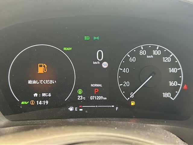 ホンダ ヴェゼル ハイブリッド e:HEV Z 岐阜県 2022(令4)年 7.2万km クリスタルブラックパール 登録時走行距離：71209ｋｍ/純正9インチナビ/AM/FM/Bluetooth/USB/フルセグTV/アダプティブクルーズコントロール/前後ドライブレコーダー/ETC2.0/レーンキープアシスト/パーキングセンサー/ワイヤレス充電/ブラインドスポットモニター/衝突軽減ブレーキ/シートヒーター/ステアリングヒーター/ヒルディセントコントロール/パワーバックドア/電動格納ミラー/ステアリングスイッチ/社外１６インチアルミホイール/純正１８インチアルミホイール積み込みあり