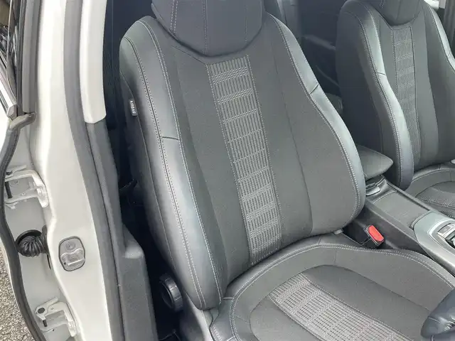 プジョー ３０８ アリュール ブルーHDi 神奈川県 2020(令2)年 5.6万km BLANC NACRE ワンオーナー/純正ディスプレイオーディオ・USB/バックカメラ/ETC/革巻きハンドル/パドルシフト/ステリモ/クルコン/ハーフレザーシート/LEDヘッドライト/フォグランプ/純正16インチアルミ/新車時保証書/取扱説明書/スペアキー