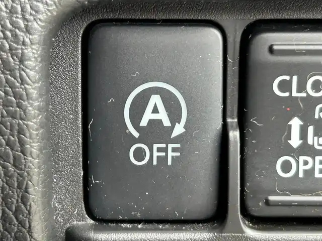 日産 デイズ ルークス X Vセレクション 静岡県 2017(平29)年 6.9万km ホワイトパール 純正7インチナビ/（FM/AM/CD/DVD/Bluetooth/iPod/SD）/フルセグTV/両側電動スライドドア/全周囲カメラ/ドラレコ/ベンチシート/フルフラットシート/純正フロアマット/プッシュスタート/スマートキー/エアバッグ/横滑り防止システム/HIDライト