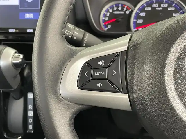 トヨタ ルーミー カスタムG－T 大分県 2018(平30)年 6.5万km ウォームグレーM/バーニッシュライトベージュM 純正ナビ（フルセグＴＶ／ＣＤ／ＤＶＤ／Ｂｌｕｅｔｏｏｔｈ）　/スマートアシスト　/両側パワースライド　/クルーズコントロール　/バックカメラ　/ステアリングスイッチ　/前ドラレコ　/アイドリングストップ　/ＥＴＣ/ワンオーナー