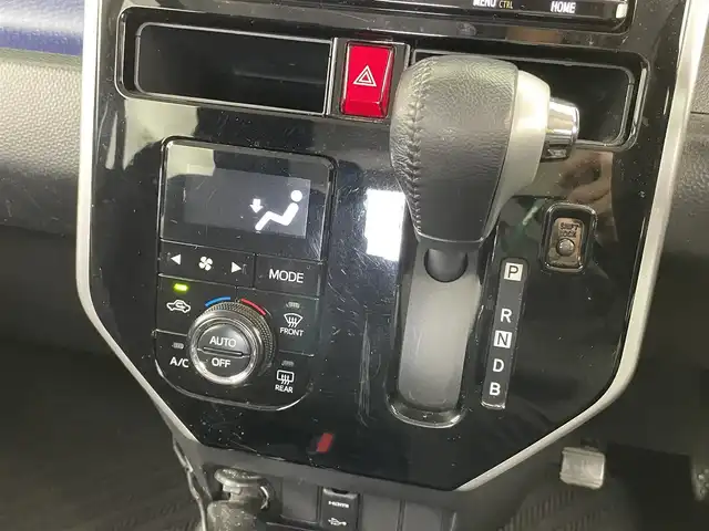 トヨタ ルーミー カスタムG－T 大分県 2018(平30)年 6.5万km ウォームグレーM/バーニッシュライトベージュM 純正ナビ（フルセグＴＶ／ＣＤ／ＤＶＤ／Ｂｌｕｅｔｏｏｔｈ）　/スマートアシスト　/両側パワースライド　/クルーズコントロール　/バックカメラ　/ステアリングスイッチ　/前ドラレコ　/アイドリングストップ　/ＥＴＣ/ワンオーナー