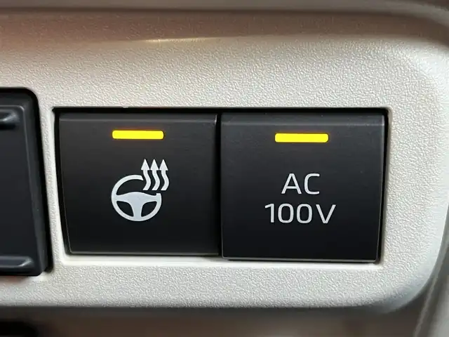 トヨタ シエンタ ハイブリッド Z 奈良県 2023(令5)年 2.3万km ホワイトパールクリスタルシャイン 純正10.5インチディスプレイオーディオ/（TV/BT/AppleCarPlay/AndroidAuto）/レーダークルーズコントロール/アラウンドビューモニター/ブラインドスポットモニター/前後コーナーセンサー/プリクラッシュセーフティ/レーンキープアシスト/両側パワースライドドア/前席シートヒーター/ステアリングヒーター/後席サンシェード/LEDヘッドライト/ETC2.0/G-SPEED16インチAW/保証書/取り扱い説明書/スペアキーX1