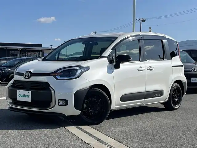 トヨタ シエンタ ハイブリッド Z 奈良県 2023(令5)年 2.3万km ホワイトパールクリスタルシャイン 純正10.5インチディスプレイオーディオ/（TV/BT/AppleCarPlay/AndroidAuto）/レーダークルーズコントロール/アラウンドビューモニター/ブラインドスポットモニター/前後コーナーセンサー/プリクラッシュセーフティ/レーンキープアシスト/両側パワースライドドア/前席シートヒーター/ステアリングヒーター/後席サンシェード/LEDヘッドライト/ETC2.0/G-SPEED16インチAW/保証書/取り扱い説明書/スペアキーX1