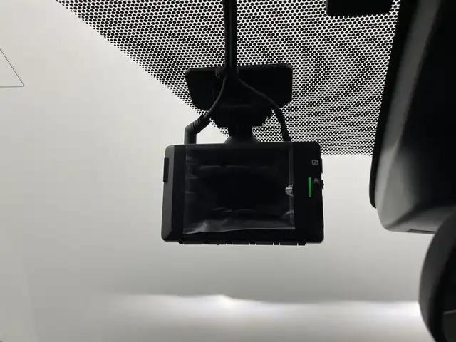 トヨタ シエンタ ハイブリッド G セーフティエディションⅡ 大分県 2021(令3)年 7.2万km ブラックマイカ 純正SDナビ（NSZT-W68T）/　BT/CD/DVD/フルセグ/モデリスタ/トヨタセーフティーセンス/100V充電/USB入力端子/バックカメラ/両側パワースライドドア/コーナーセンサー/オートライト/オートマチックハイビーム/ステアリングヒーター/LEDヘッドライト/ドライブレコーダー/ビルトインETC