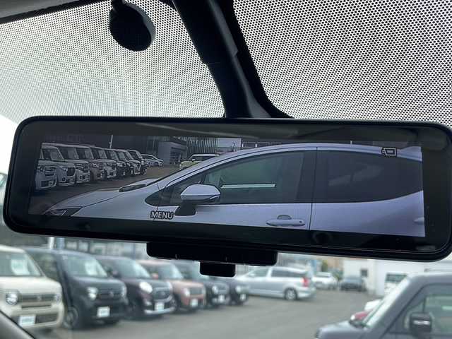 日産 セレナ ハイウェイスターVセレクションⅡ 道東・釧路十勝 2018(平30)年 8.8万km ブリリアントホワイトパール 4WD/衝突軽減ブレーキ/プロパイロット/純正SDナビ（地図SDなし）/ハンズフリースライドドア/両側パワースライドドア/純正フリップダウンモニター/アラウンドビューモニター/デジタルインナーミラー/前後コーナーセンサー/インテリジェントパーキングアシスト/電子パーキング/ブレーキホールド/標識検知知能/後側方衝突防止支援システム/LEDヘッドライト/オートライト/スマートキー