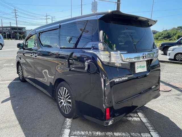 トヨタ ヴェルファイア Z Gエディション 神奈川県 2018(平30)年 9万km バーニングブラッククリスタルシャインガラスフレーク サンルーフ/キャプテンシート/衝突軽減システム/レーダークルーズコントロール/レーンキープアシスト/コーナーセンサー/カーテンエアバッグ/サイドエアバッグ/横滑り防止装置/ＬＥＤヘッドライト/フォグランプ/JBLサウンドスピーカー/オットマン/純正メーカーナビ/BT/AM/FM/CD/DVD/ブルーレイ/フルセグTV/AUX/ウォークスルー/ドライブレコーダー前後