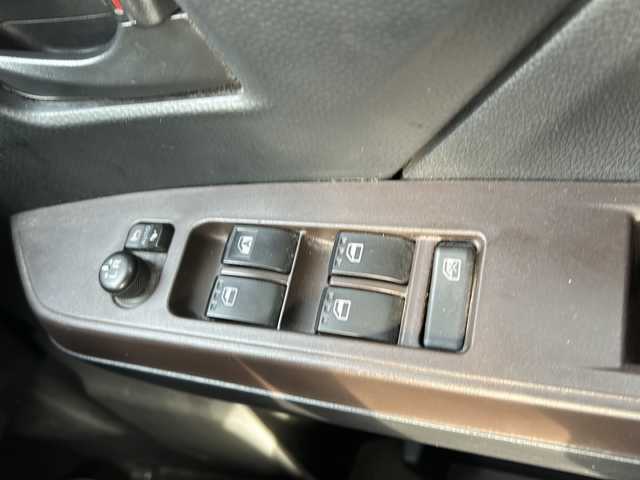 トヨタ タンク X S 道央・札幌 2018(平30)年 7.1万km マゼンタベリーマイカM 4WD/ワンオーナー/片側パワースライドドア/社外SDナビ(フルセグ、AM、FM、CD、DVD)/衝突被害軽減システム/寒冷地仕様/アイドリングストップ/夏タイヤ積込(社外AW)/プッシュスタート/オートライト/電動格納ミラー/純正エンジンスターター/スマートキー/新車時保証書/取扱説明書/スペアキー×1