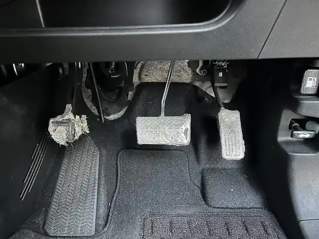 ホンダ Ｎ ＷＧＮ カスタム G ターボパッケージ 埼玉県 2018(平30)年 4.4万km プレミアムホワイトパールⅡ 純正ナビ/　Bluetooth/フルセグ/　CD/DVD/AM/FM/クルーズコントロール/ビルトインETC/ハーフレザーシート/MTモード付AT/パドルシフト/ターボ/プッシュスタート/スマートキー/オートライト/純正14インチアルミホイール/純正フロアマット/本革巻きステアリング/ドアバイザー/保証書/記録簿/盗難防止装置