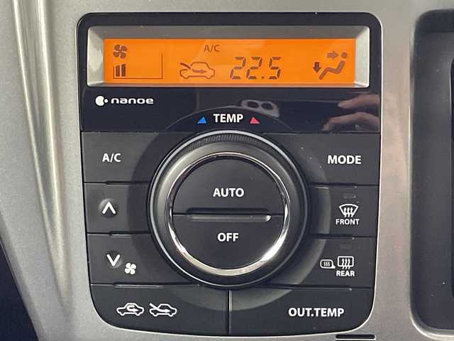 スズキ ハスラー F リミテッド Ⅱ 岐阜県 2018(平30)年 2.2万km アクティブイエロー/スチールシルバー2トーン 純正ディスプレイオーディオ【PVH-9300VSZS】/(FM/AM/CD/DVD/Bluetooth)/衝突軽減ブレーキ/ステアリングスイッチ/HIDヘッドライト/オートライト/シートヒーター(D/N席)/純正フロアマット/スズキセーフティサポート/デュアルカメラブレーキサポート/ヒルディセントコントロール/横滑り防止装置