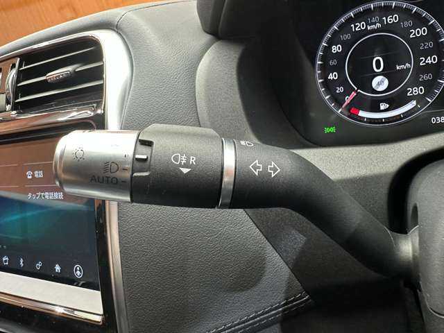 ジャガー ＸＥ XE S 千葉県 2020(令2)年 3.9万km 黒Ｍ ＡＣＣ　/純正ナビ　/バックカメラ　/ＣａｒＰｌａｙ　/レーンアシスト　/黒革　/パワーシート　/ＢＳＭ　/ＬＥＤヘッドライト　/オートライト　/電動リアゲート　/純正１８インチＡＷ　/ＥＴＣ２．０　/電動パーキングブレーキ