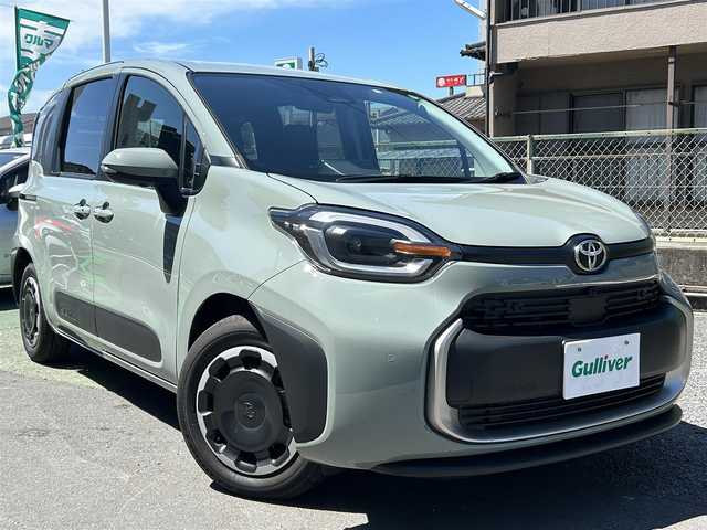 トヨタ シエンタ ハイブリッド Z 千葉県 2022(令4)年 0.7万km アーバンカーキ ワンオーナー/衝突軽減ブレーキ/レーダークルーズ/レーンキープアシスト/全方位カメラ/LEDヘッドライト/　・オートライト/オートハイビーム/タイプC充電/リアサーキュレーター/Tコネクトナビ/　・Blue Tooth/ミラキャスト/USB/左リアシートテーブル/両側パワスラドア/保証書/スペアキー/R5.6ディーラー記録簿