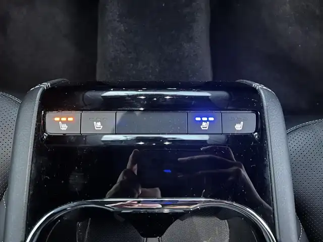 マツダ ＣＸ－８ XD エクスクルーシブモード 佐賀県 2023(令5)年 4.9万km ロジウムホワイトプレミアムメタリック ワンオーナー/黒革シート/純正10.25インチSDナビゲーション/・フルセグTV/AM/FM/USB/Bluetooth/BOSEサウンドシステム/360°ビューモニター/前後ドライブレコーダー/ETC/パワーリフトゲート/電子パーキングブレーキ/・AUTO HOLD機能/置くだけ充電/後席エアコン/DN席＋2列目パワーシート(D席メモリー機能付)/シートヒーター/シートベンチレーション/後席サンシェード/ISOFIX対応/革巻きステアリング/ステアリングリモコン/純正19インチアルミホイール/純正LEDヘッドライト/・オートマチックハイビーム/リヤフォグランプ/純正フロアマット/新車保証書/取扱説明書/スペアキー１本/i-ACTIVSENSE/・マツダレーダークルーズコントロール/・車線逸脱警報機能/・衝突軽減ブレーキ/・ブラインドスポットモニタリング/・レーンキープアシストシステム/・パーキングセンサーシステム/・標識検知機能/・ドライバーアテンションアラート