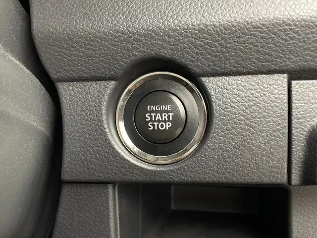 スズキ ハスラー Jスタイル Ⅱ 鹿児島県 2017(平29)年 2.2万km フェニックスレッドパール/ホワイト2トーンルーフ 社外8インチナビ/（AM/FM/CD/DVD/Bluetooth）/フルセグテレビ/バックカメラ/デュアルカメラブレーキサポート/レーンキープアシスト/ステアリングリモコン/シートヒーター/オートライト/ハーフレザーシート/ETC/スマートキー/オートエアコン/アイドリングストップ