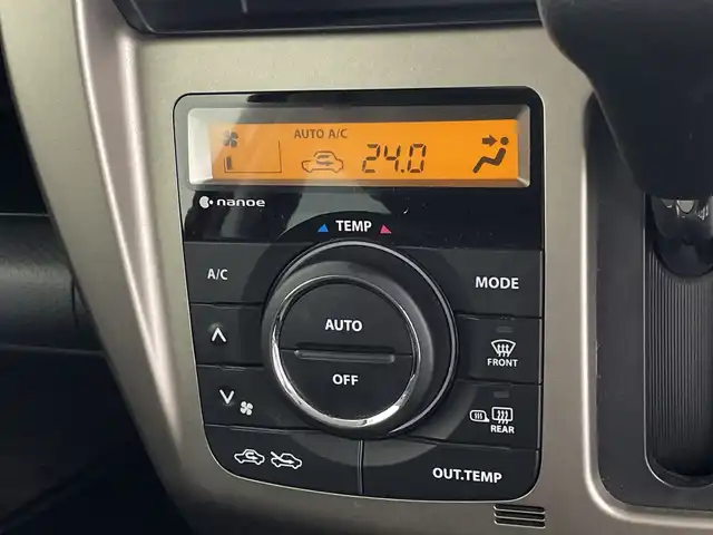 スズキ ハスラー Jスタイル Ⅱ 鹿児島県 2017(平29)年 2.2万km フェニックスレッドパール/ホワイト2トーンルーフ 社外8インチナビ/（AM/FM/CD/DVD/Bluetooth）/フルセグテレビ/バックカメラ/デュアルカメラブレーキサポート/レーンキープアシスト/ステアリングリモコン/シートヒーター/オートライト/ハーフレザーシート/ETC/スマートキー/オートエアコン/アイドリングストップ