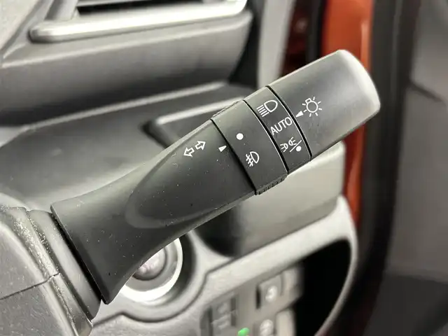 スズキ ソリオ バンディット HV MV 埼玉県 2022(令4)年 3.7万km フレイムオレンジパールメタリック/ブラック2トーンルーフ ワンオーナー　/純正９インチメーカーナビ　/全方位モニター　/レーダークルーズコントロール　/ヘッドアップディスプレイ　/純正ドラレコ　/セーフティーサポート　/パワースライドドア　/ビルトインＥＴＣ２．０　/フォグライト/シートヒーター/スペアキー/純正ドアバイザー/純正フロアマット