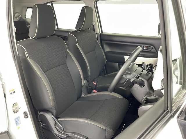スズキ クロスビー HYBRID MZ 道央・札幌 2020(令2)年 3.3万km パール ・４ＷＤ/・社外ＳＤナビ・ＴＶ・ＣＤ・ＤＶＤ・ＢＴ/・スズキセーフティサポート/・衝突軽減ブレーキ/・レーンキープアシスト/・リアソナー/・クルーズコントロール/・シートヒーターＤ／Ｎ席/・パドルシフト/・ダウンヒルアシストコントロール/・ステアリングスイッチ付革巻きハンドル/・ＬＥＤヘッドライトフォグ/・パドルシフト/・オートライト/・オートマチックヘッドライト/・プッシュスタート/・ビルトインＥＴＣ/・横滑り防止機能/・スマートキーシステム