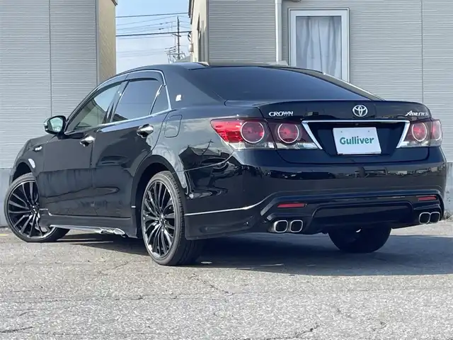 トヨタ クラウン ハイブリッド アスリートS Four 青森県 2016(平28)年 8.5万km ブラック ４WD/純正SDナビ/AM/FM/BT/SD/CD/DVD/AUX/フルセグ/横滑り防止装置/クルーズコントロール/クリアランスソナー/バックカメラ/ビルトインETC/ECOMODE/SNOWMODE/SPORTMODE/前席パワーシート/革巻きステアリング/ステアリングリモコン/MTモード付AT/プッシュスタート/スマートキー/LEDヘッドライト/オートライト/フォグランプ/電動格納ミラー/ウィンカーミラー/純正フロアマット/ドアバイザー/取説