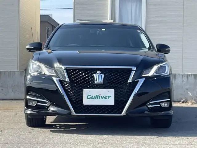 トヨタ クラウン ハイブリッド アスリートS Four 青森県 2016(平28)年 8.5万km ブラック ４WD/純正SDナビ/AM/FM/BT/SD/CD/DVD/AUX/フルセグ/横滑り防止装置/クルーズコントロール/クリアランスソナー/バックカメラ/ビルトインETC/ECOMODE/SNOWMODE/SPORTMODE/前席パワーシート/革巻きステアリング/ステアリングリモコン/MTモード付AT/プッシュスタート/スマートキー/LEDヘッドライト/オートライト/フォグランプ/電動格納ミラー/ウィンカーミラー/純正フロアマット/ドアバイザー/取説