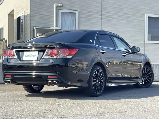 トヨタ クラウン ハイブリッド アスリートS Four 青森県 2016(平28)年 8.5万km ブラック ４WD/純正SDナビ/AM/FM/BT/SD/CD/DVD/AUX/フルセグ/横滑り防止装置/クルーズコントロール/クリアランスソナー/バックカメラ/ビルトインETC/ECOMODE/SNOWMODE/SPORTMODE/前席パワーシート/革巻きステアリング/ステアリングリモコン/MTモード付AT/プッシュスタート/スマートキー/LEDヘッドライト/オートライト/フォグランプ/電動格納ミラー/ウィンカーミラー/純正フロアマット/ドアバイザー/取説
