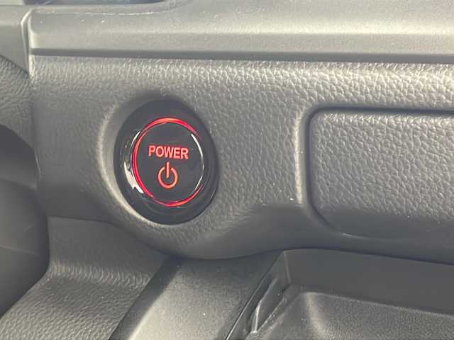 ホンダ ステップワゴン スパーダ eHEV プレミアムライン 沖縄県 2023(令5)年 3.1万km スーパープラチナグレーメタリック 純正ナビ　【LXM-237VFLi】/　(フルセグTV　Bluetooth　CD/DVD)/マルチビューカメラシステム　　/前後ドライブレコーダー　/両側パワースライドドア　/アダプティブクルーズコントロール　/ＬＥＤヘッドライト　/電動リアゲート　/ＥＴＣ/プッシュスタート/スマートキー/スペアキー/シートヒーター　