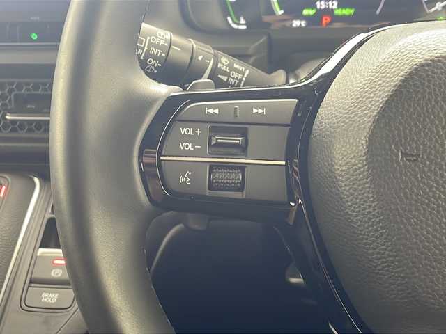 ホンダ ステップワゴン スパーダ eHEV プレミアムライン 沖縄県 2023(令5)年 3.1万km スーパープラチナグレーメタリック 純正ナビ　【LXM-237VFLi】/　(フルセグTV　Bluetooth　CD/DVD)/マルチビューカメラシステム　　/前後ドライブレコーダー　/両側パワースライドドア　/アダプティブクルーズコントロール　/ＬＥＤヘッドライト　/電動リアゲート　/ＥＴＣ/プッシュスタート/スマートキー/スペアキー/シートヒーター　