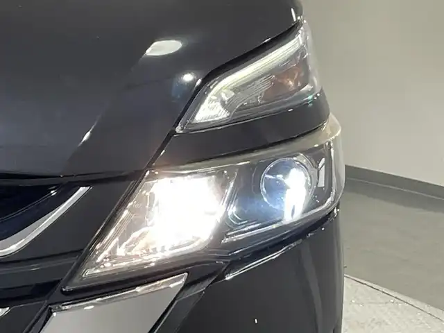 日産 セレナ ハイウェイスター G 愛知県 2017(平29)年 7.4万km ダイヤモンドブラック 純正９インチナビ/プロパイロット/アラウンドビューモニター/フリップダウンモニター/両側パワースライドドア/ハンズフリーオートスライドドア/衝突軽減ブレーキ/インテリジェントパーキングアシスト/車線逸脱警報/クリアランスソナー/電動パーキングブレーキ/ブレーキホールド/デジタルインナーミラー/ビルトインＥＴＣ/アイドリングストップ/シートカバー/純正フロアマット/純正16インチアルミホイール